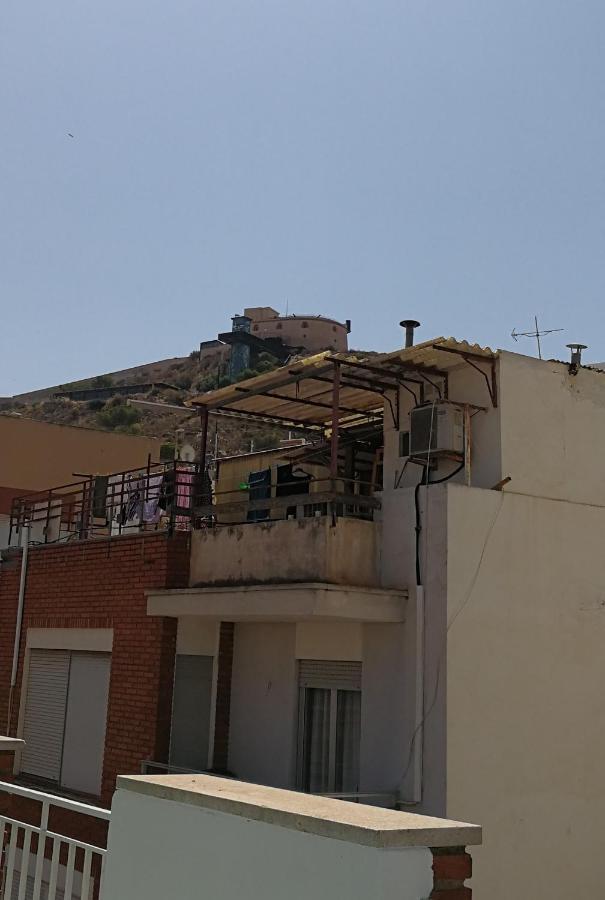 Estudio La Colonia Aguilas Luaran gambar